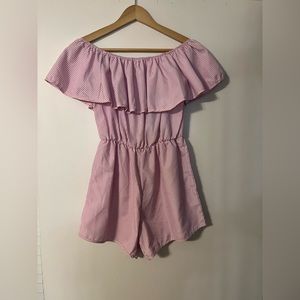 Pink & white romper. Size small. Nwt.
